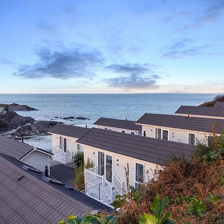Beach Cove Coastal Retreat 伊尔弗勒科姆 外观 照片
