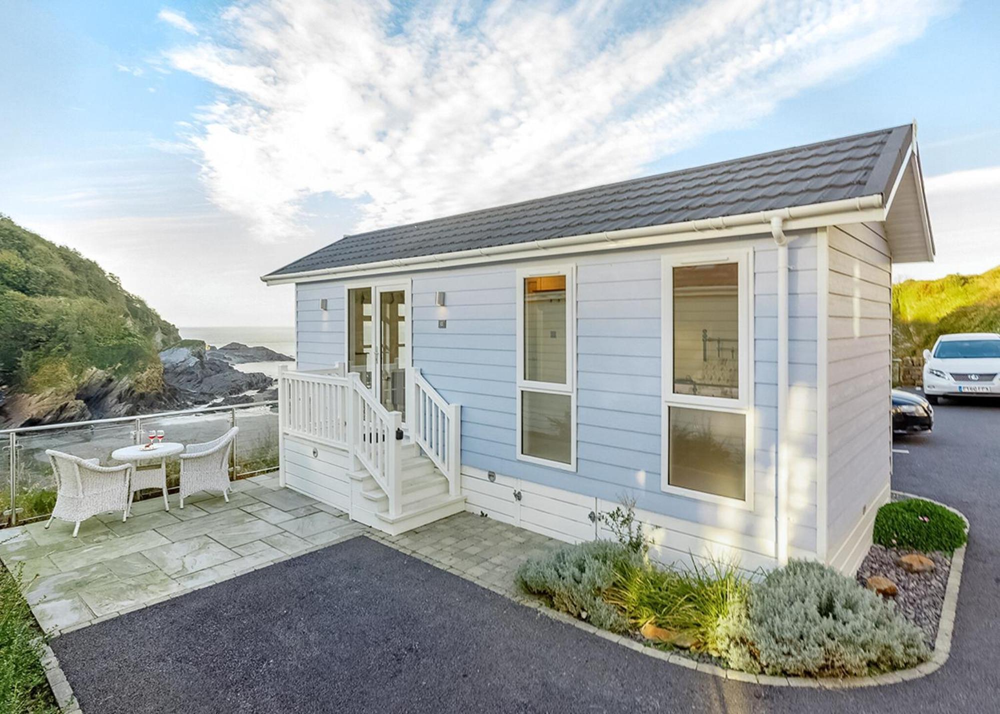 Beach Cove Coastal Retreat 伊尔弗勒科姆 客房 照片
